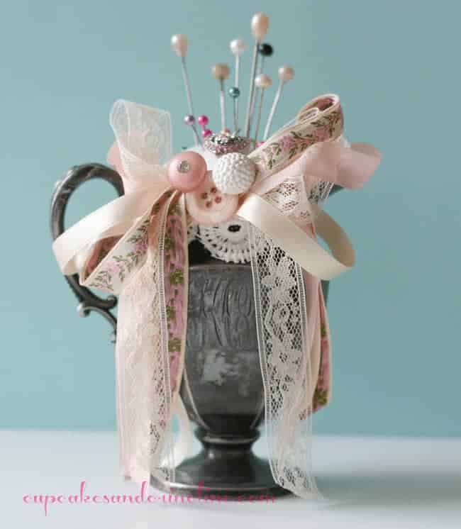 12 Handmade Pincushion Ideas & Tutorials - Shabby Art Boutique