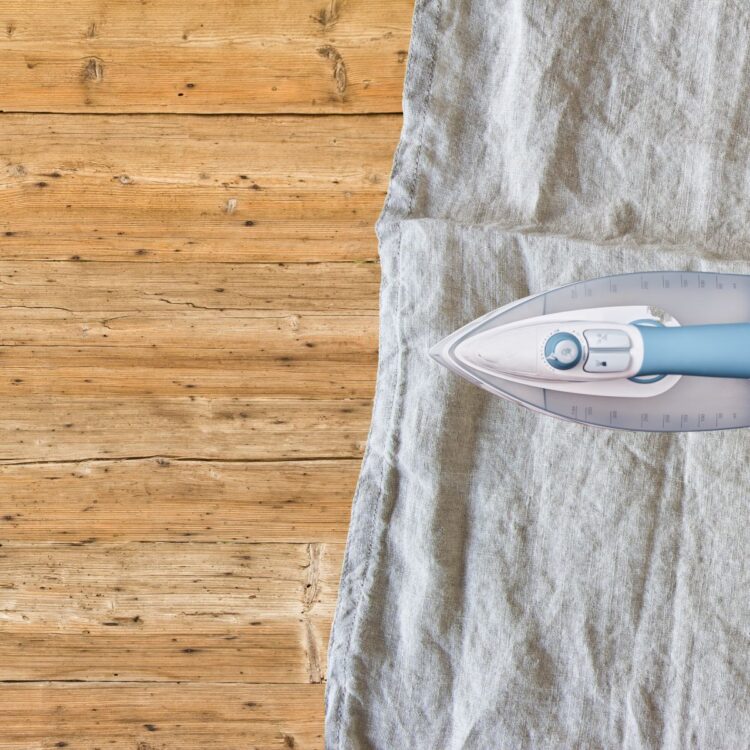 How To Remove White Water Rings and Steam Stains from Wood The HowTo