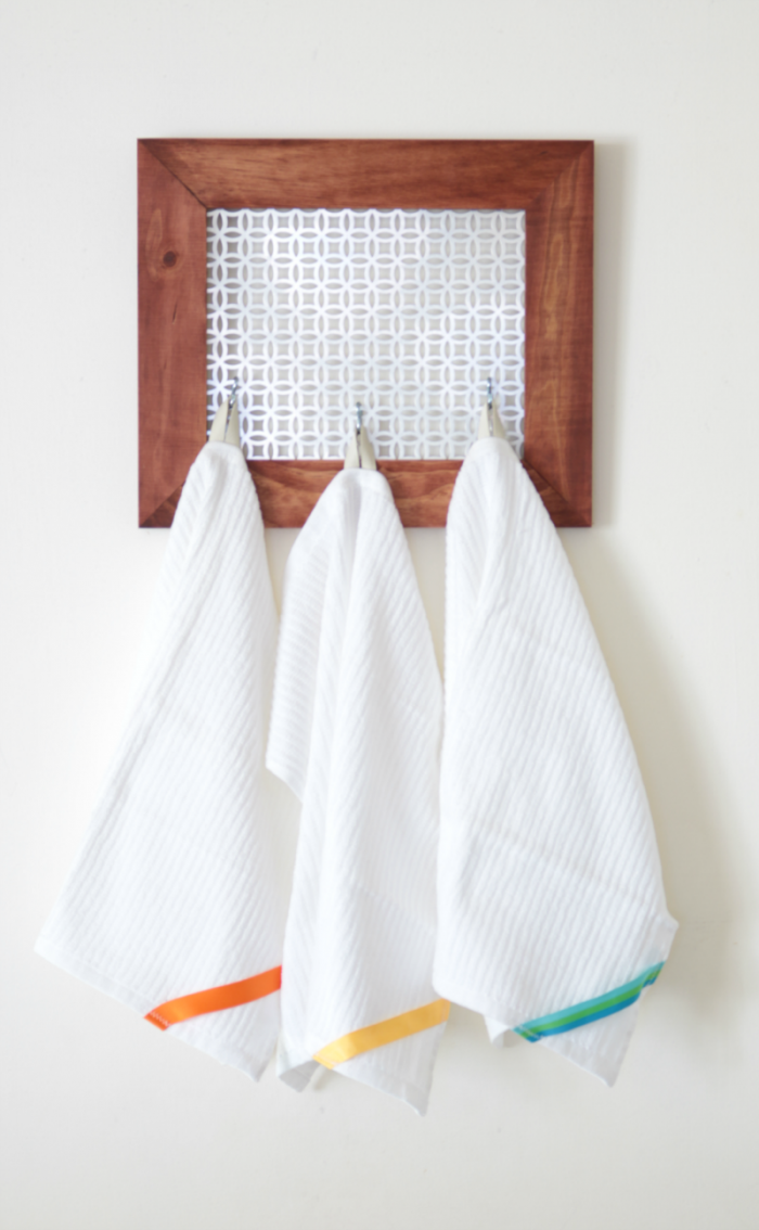 make: restore your sanity in 15 minutes {add loops to towels for easy  hanging} - It's Always Autumn