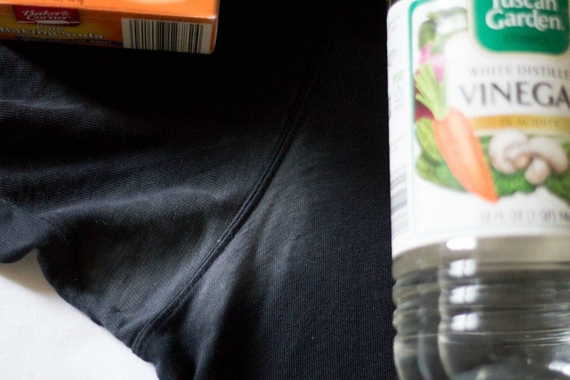 how to get deodorant stains out of a black shirt Tardy Wellink