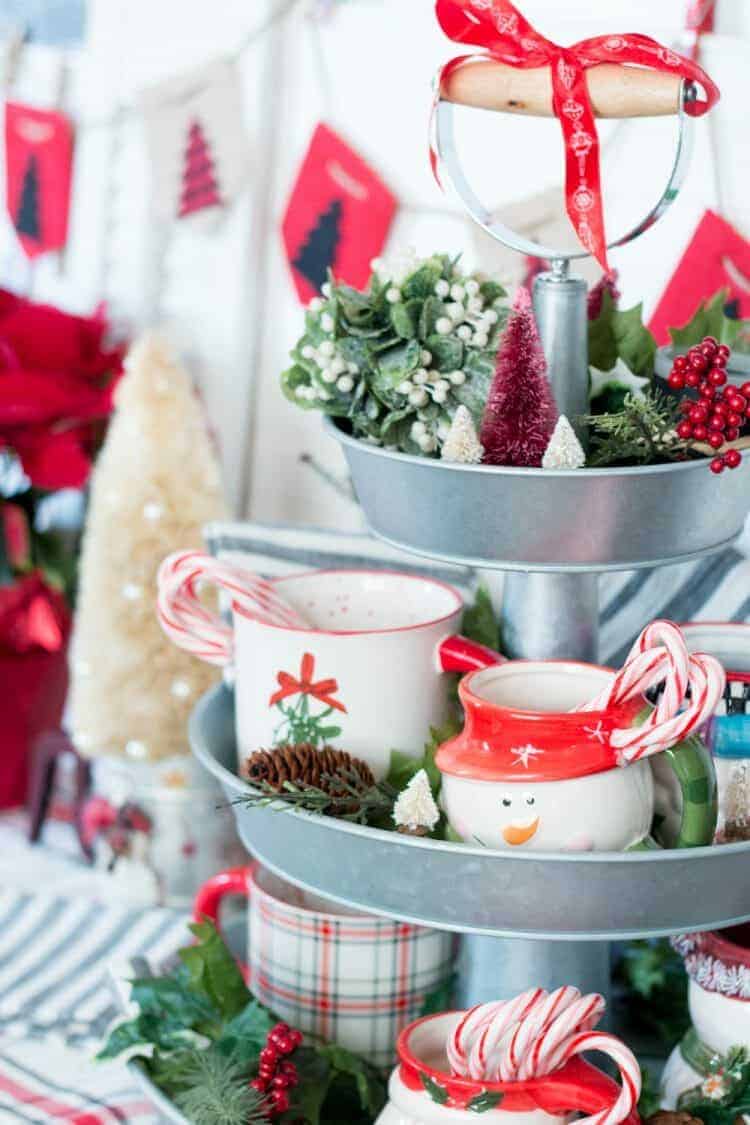 How to Make a Simple but Adorable Farmhouse Christmas Tray - The How-To ...