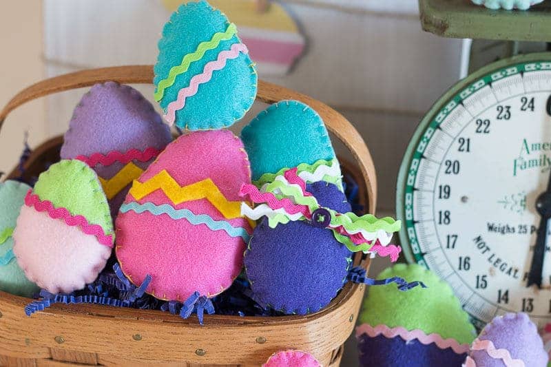 27 Easter Crafts for Kids 