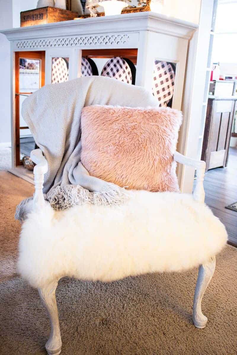 Easy Chair Makeover - The How-To Home