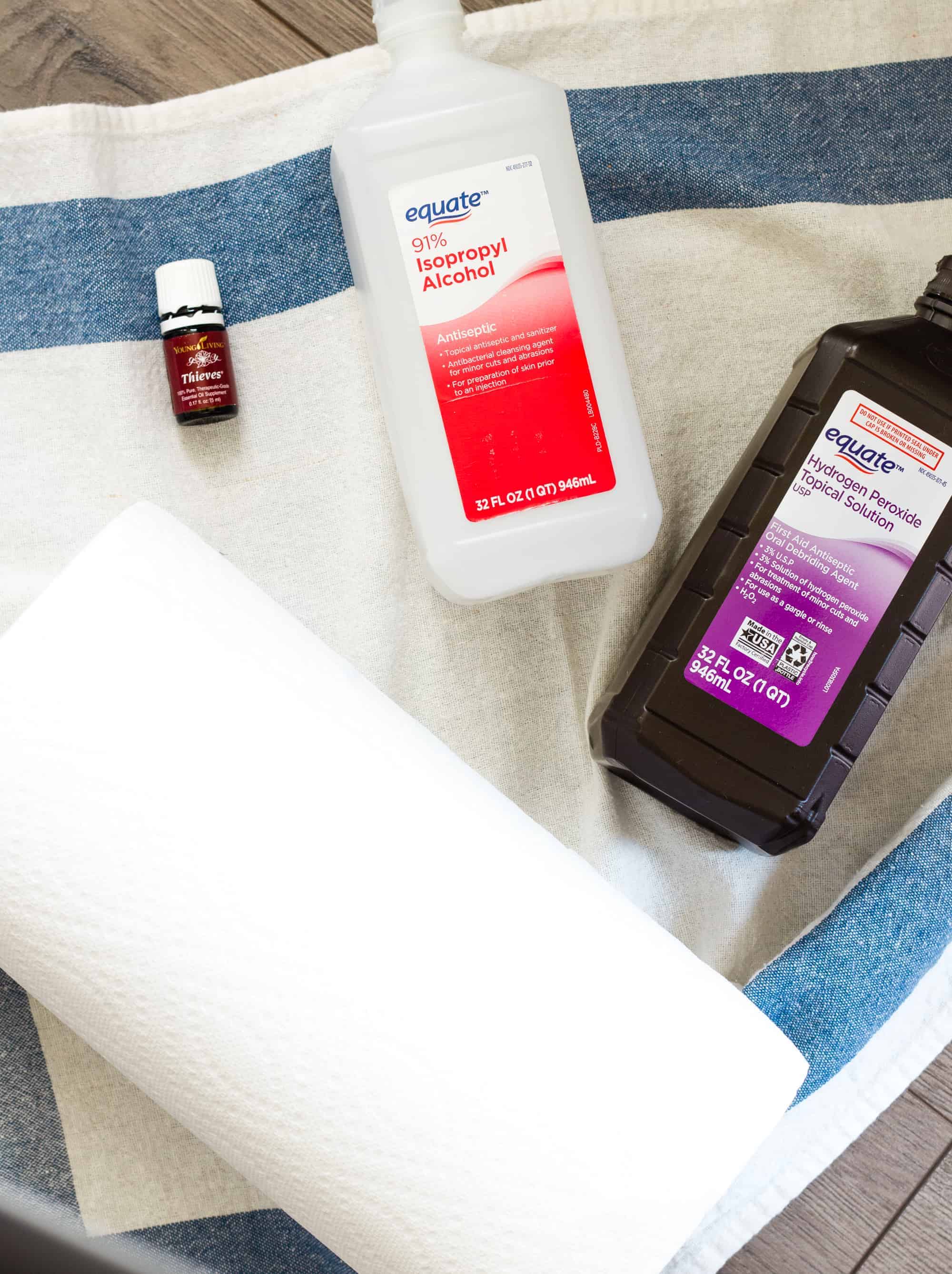 HOMEMADE LYSOL WIPES (HOW TO MAKE YOUR OWN DISINFECTANT WIPES) The