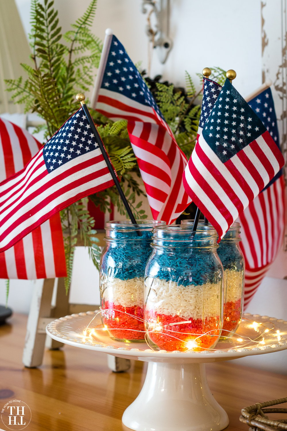 How to Make an Easy and Inexpensive Patriotic 4th of July Centerpiece - The How-To Home