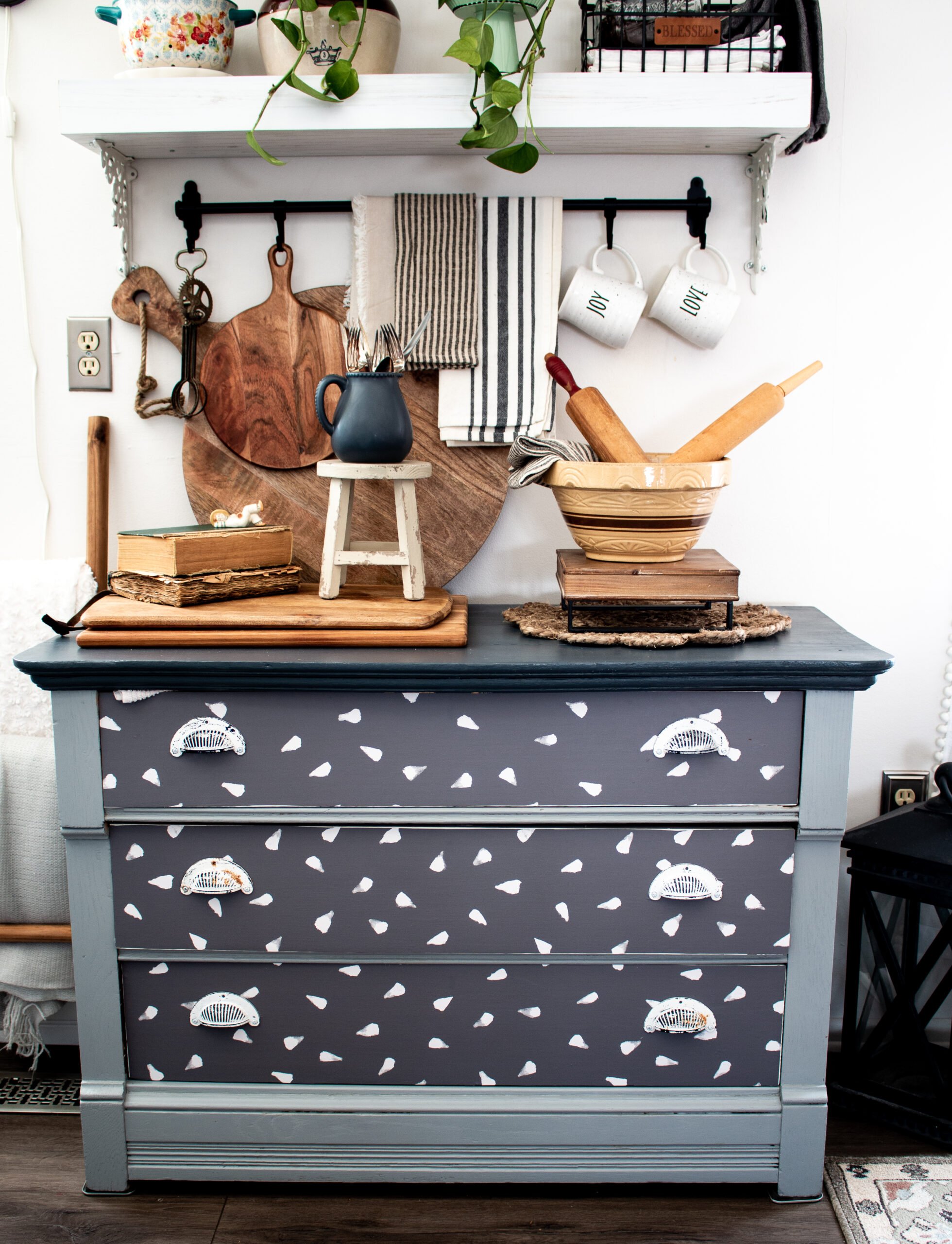 How to Make Black Chalk Paint for Furniture - Amy Sadler Designs