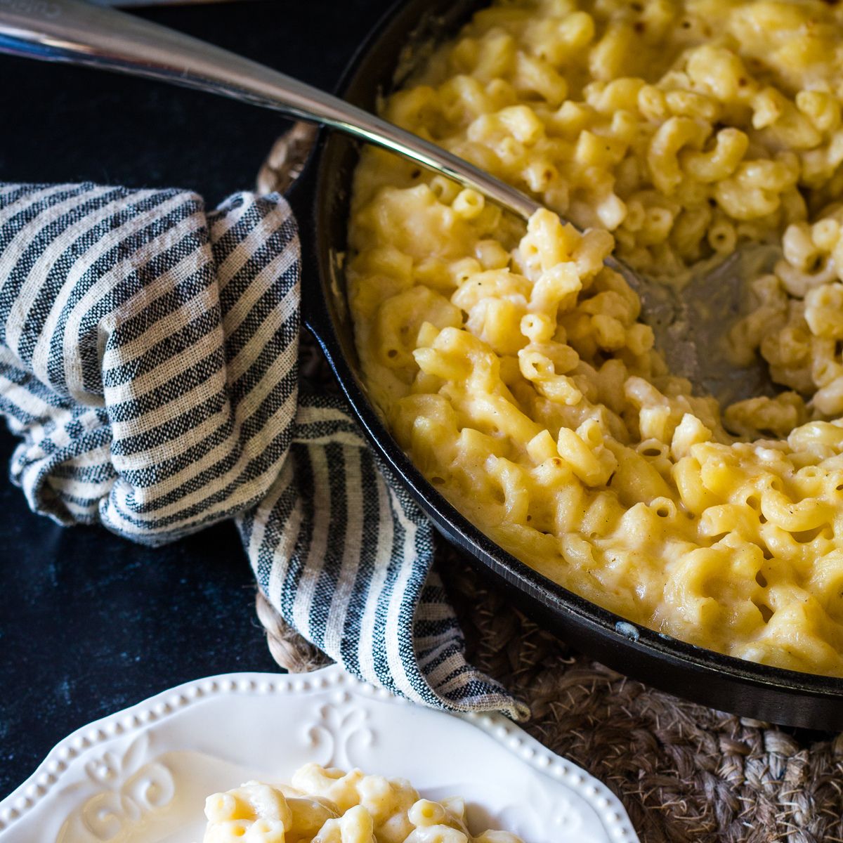 Lodge Cast Iron Skillet Combo Cooker - Cracker Barrel