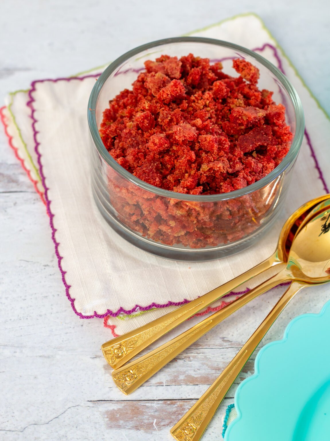 Easy to Make Strawberry Crunch Crumble Topping Recipe The HowTo Home