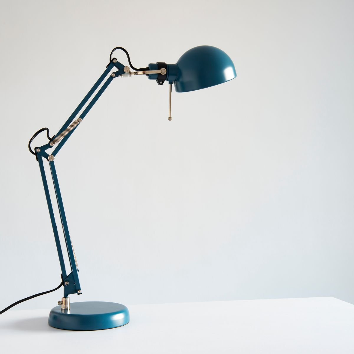 Best desk lamps for college dorms The HowTo Home